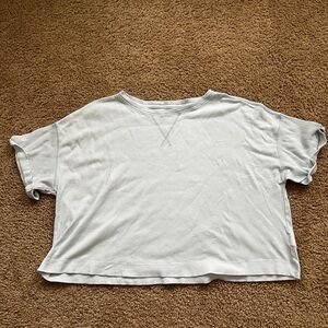 Gap tee shirt